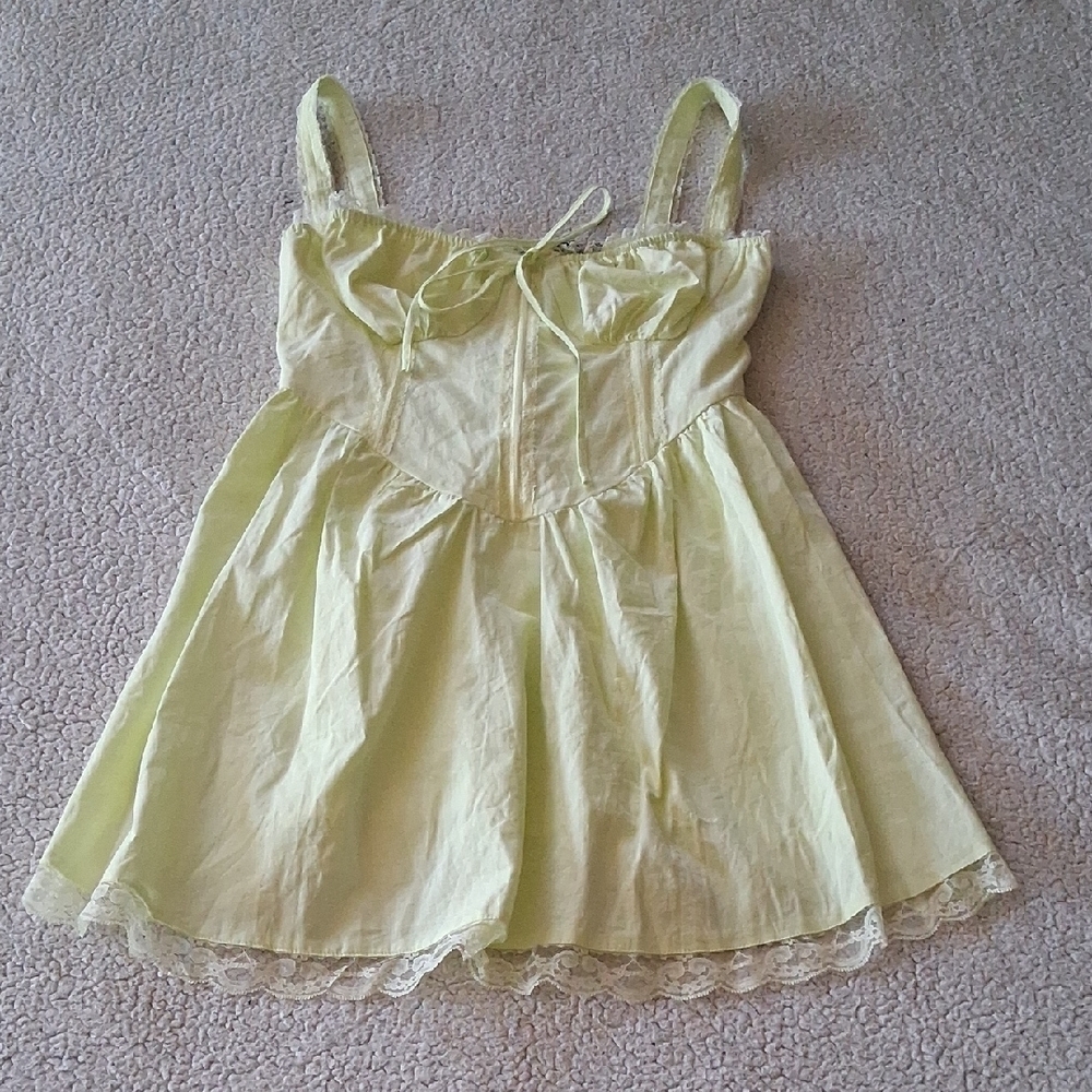 New Boohoo Lemon Babydoll Corset Mini Dress with Lace Trim 8